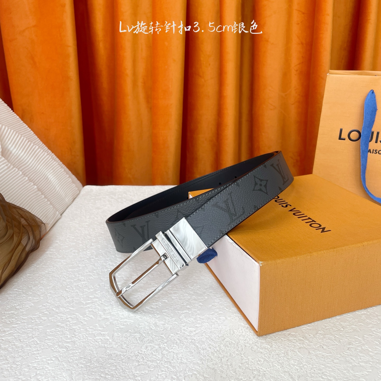 【LOUIS VUITTON驴牌】：经典原单品质，经典pvc面原版平纹底，搭配原单精品旋转针扣，精工制作