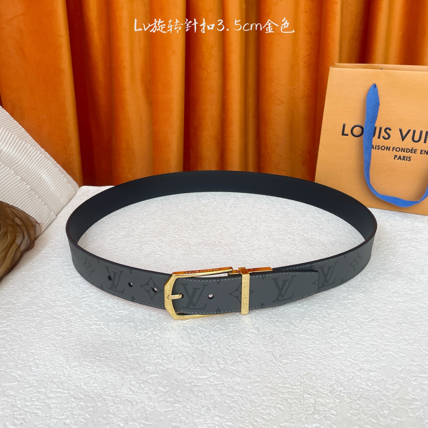 【LOUIS VUITTON驴牌】：经典原单品质，经典pvc面原版平纹底，搭配原单精品旋转针扣，精工制作