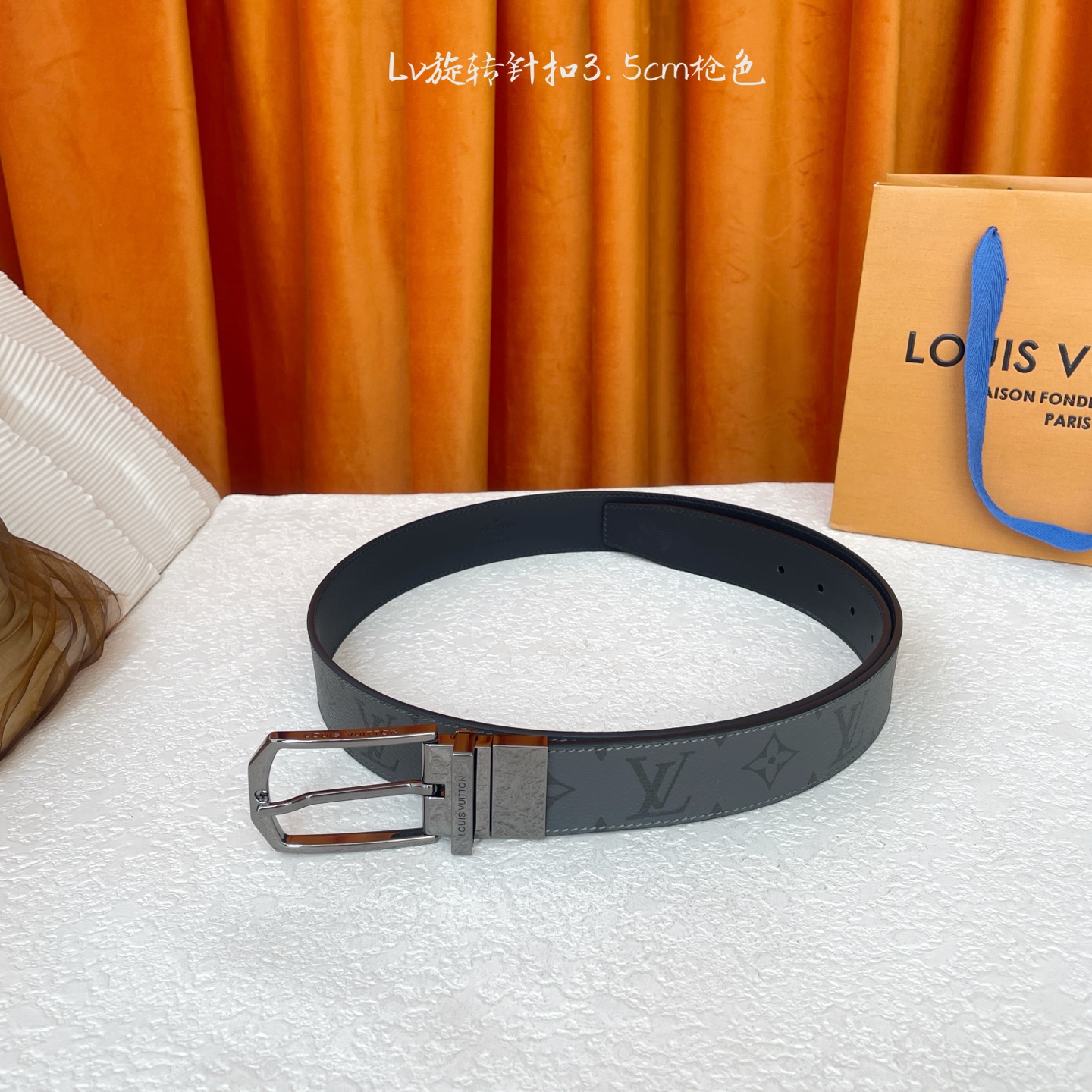 【LOUIS VUITTON驴牌】：经典原单品质，经典pvc面原版平纹底，搭配原单精品旋转针扣，精工制作
