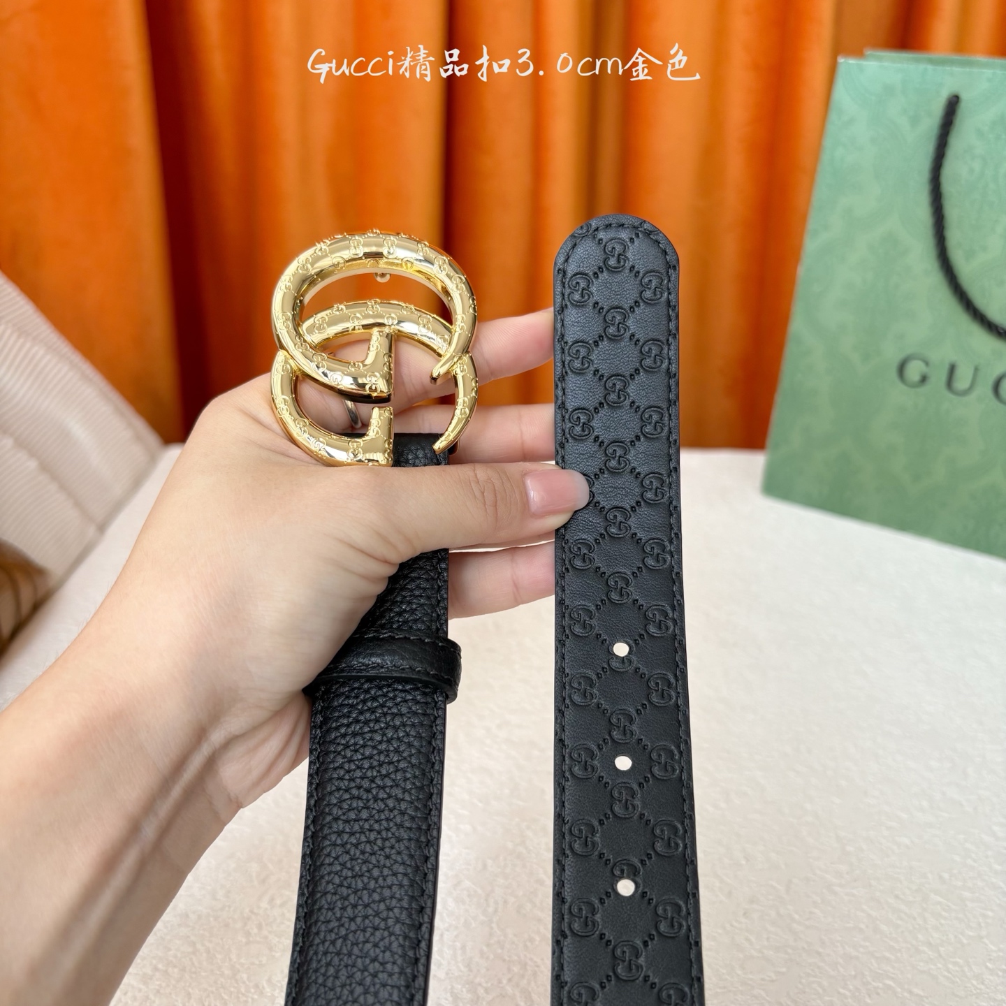 【Gucci】：原单面头层牛皮腰带搭配压花皮底，经典双G花纹扣，时尚大方，古奇又一经典之作，宽度3.0c