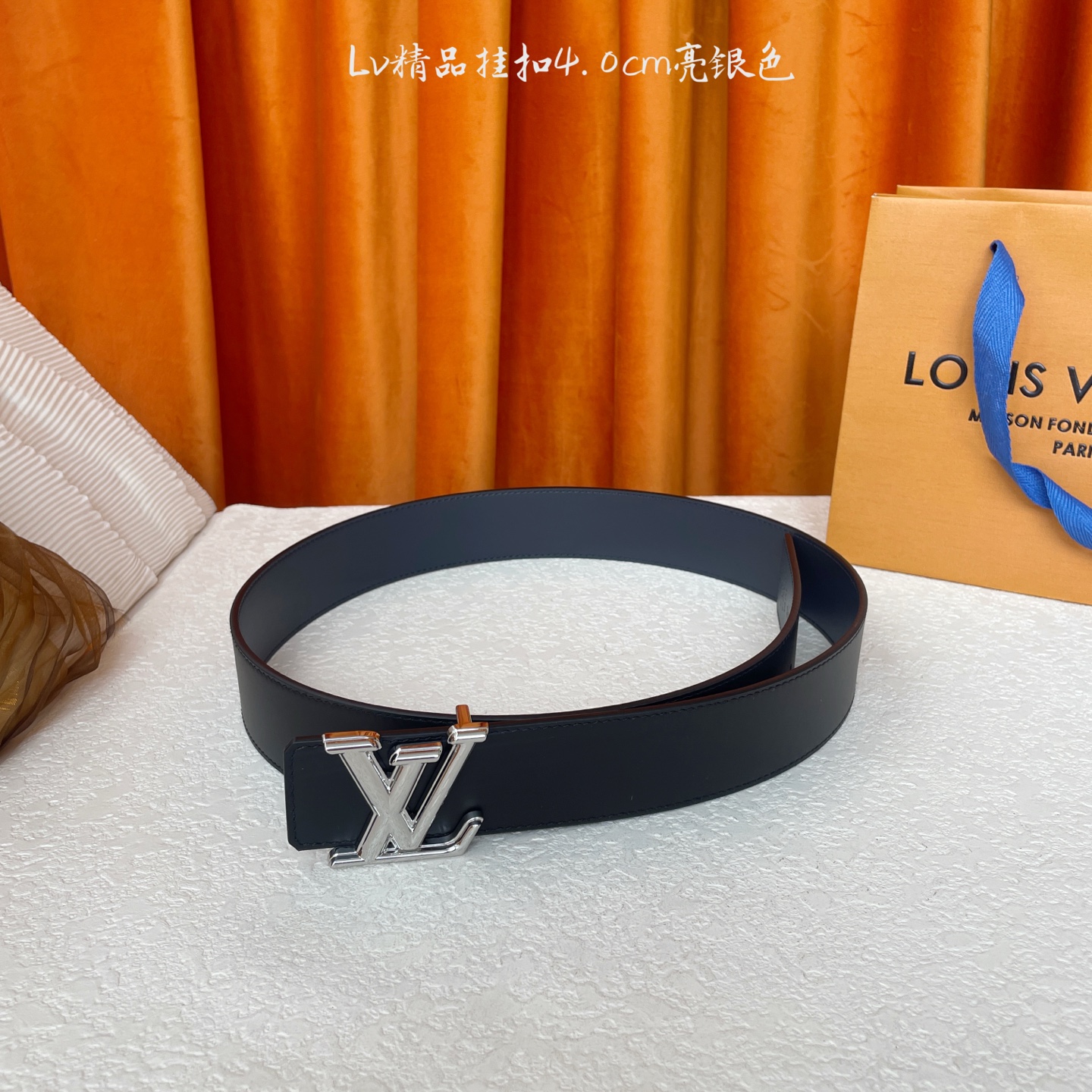 【LOUIS VUITTON驴牌】：经典原单品质，黑蓝双面平纹小牛皮，搭配原单精品挂扣，精工制作，细节看