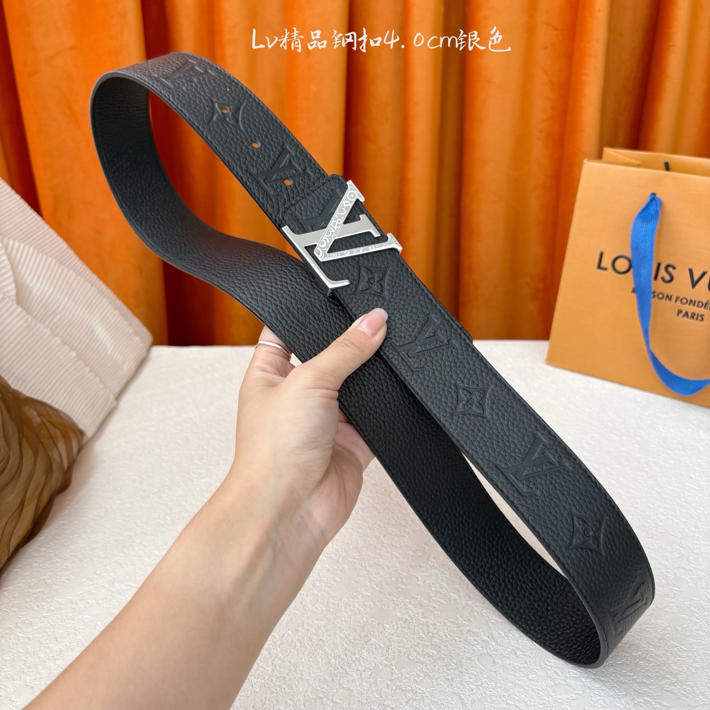 【LOUIS VUITTON驴牌】：经典原单品质，经典压花面配原版平纹底，搭配原单精品钢扣，精工制作，细
