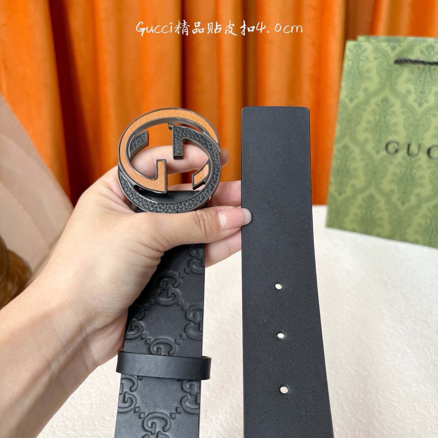 Gucci 经典款压花面 搭配原版皮底 精品贴皮扣 宽4.0 Cm 经典永不过时款 潮流大方 时尚百搭