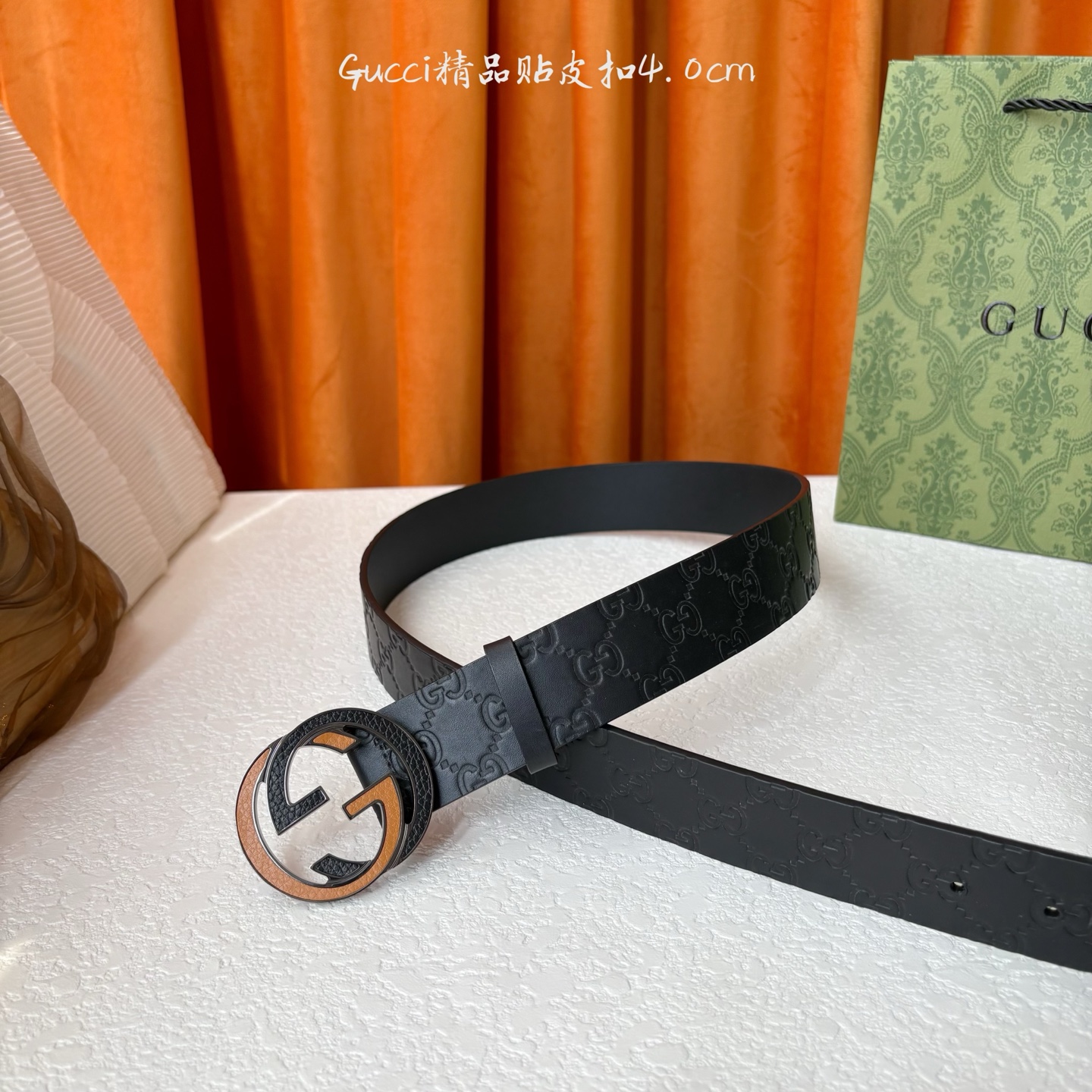 Gucci 经典款压花面 搭配原版皮底 精品贴皮扣 宽4.0 Cm 经典永不过时款 潮流大方 时尚百搭