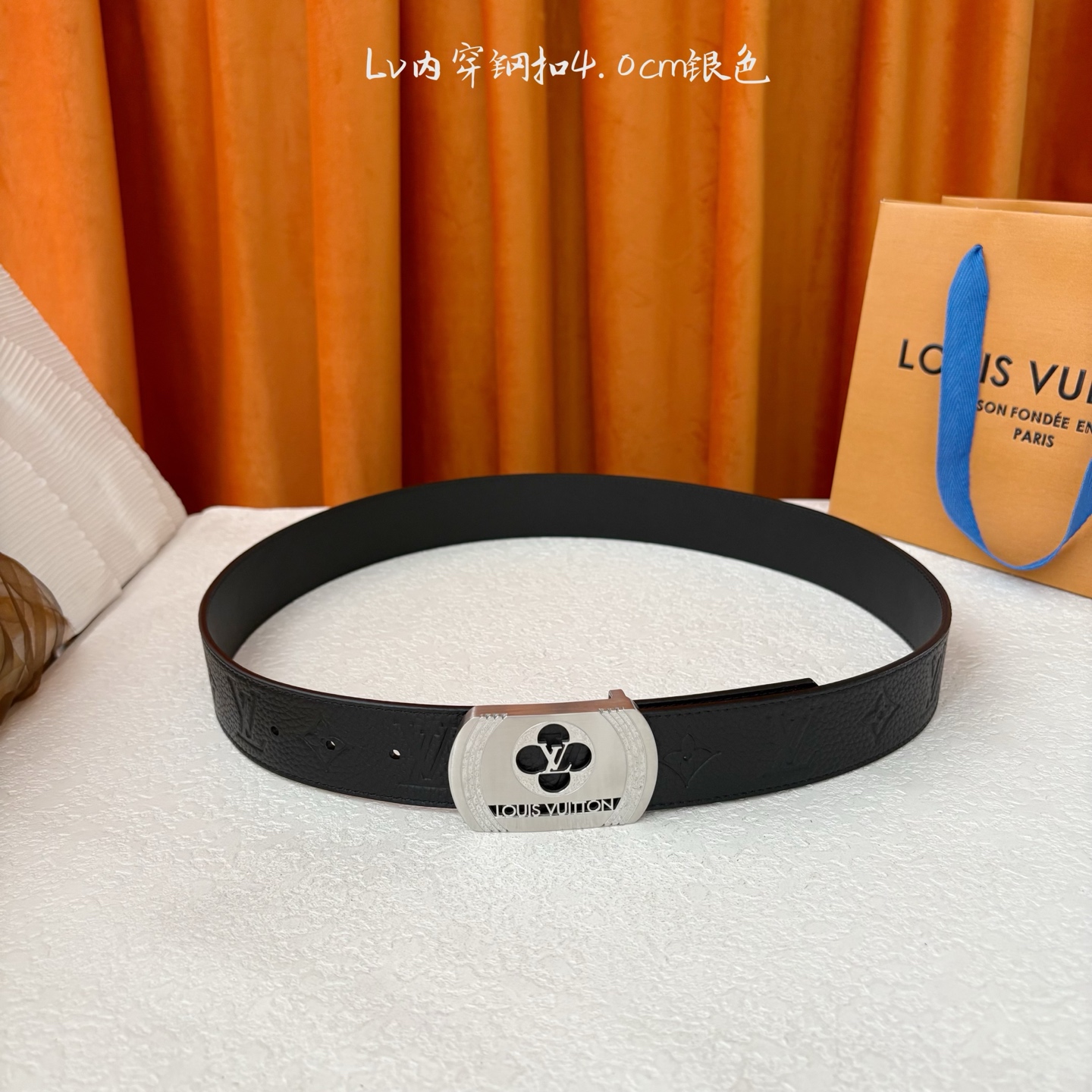 【LOUIS VUITTON】：经典原单品质，经典压花面配原版平纹底，原单精品内穿钢扣，精工制作，细节看