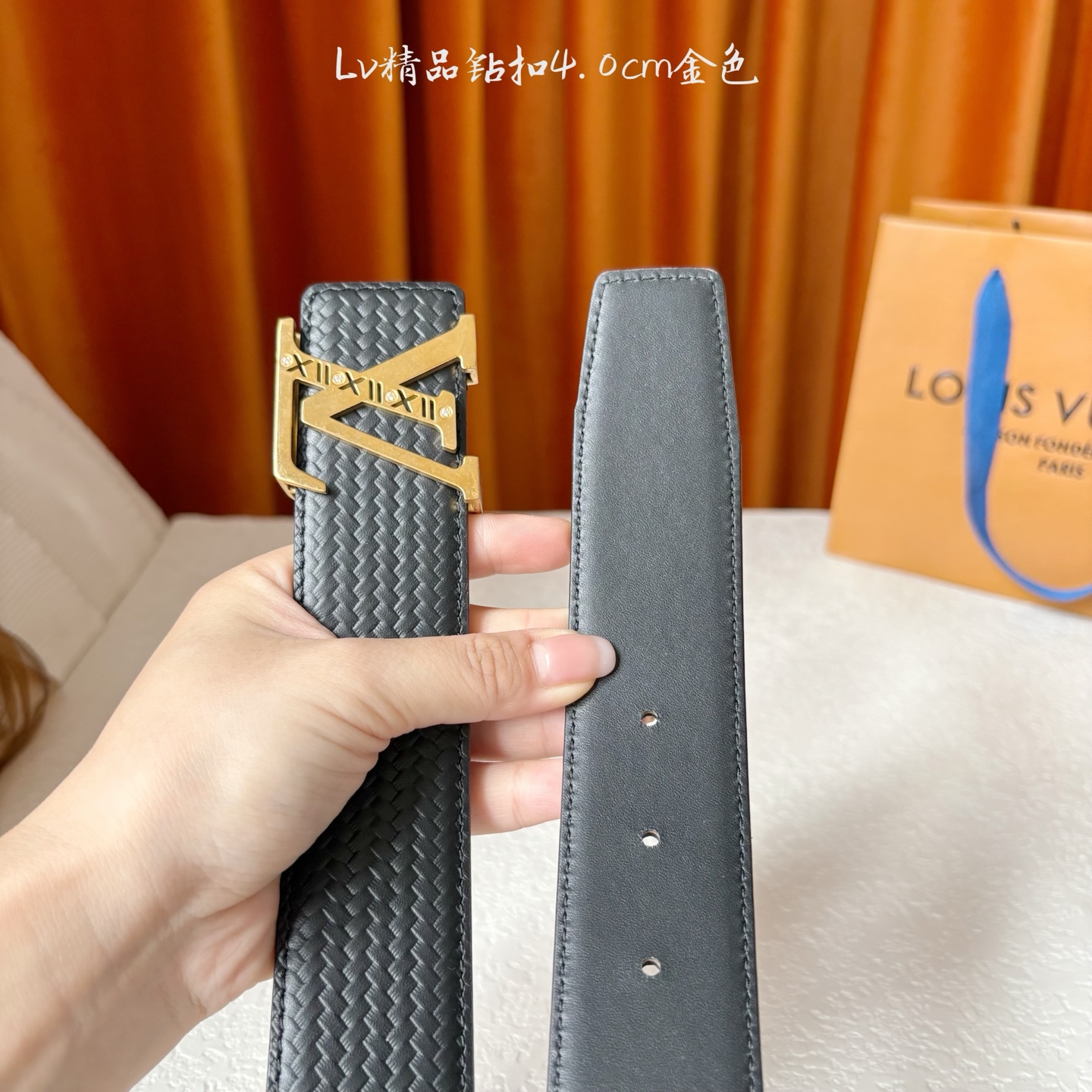 【LOUIS VUITTON】：经典原单品质，面新款压纹牛皮，搭配精品钻扣，精工制作，细节看图，实物拍摄