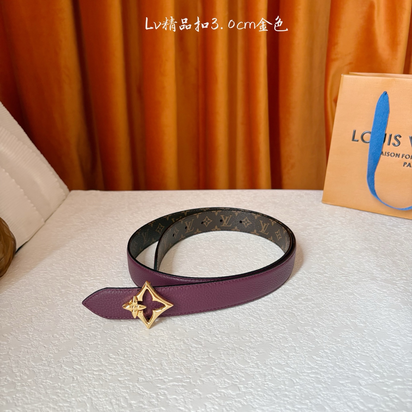 【LOUIS VUITTON】：经典原单品质，荔枝纹压花搭配咖色经典印花，原单精品挂扣，精工制作，细节看