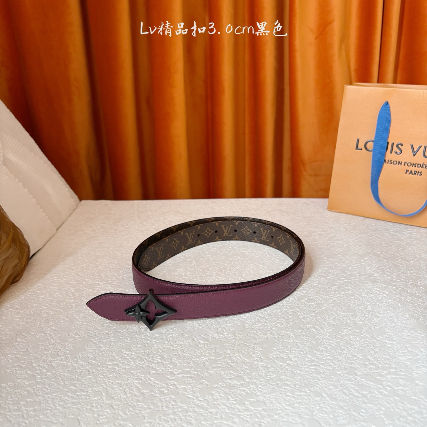 【LOUIS VUITTON】：经典原单品质，荔枝纹压花搭配咖色经典印花，原单精品挂扣，精工制作，细节看