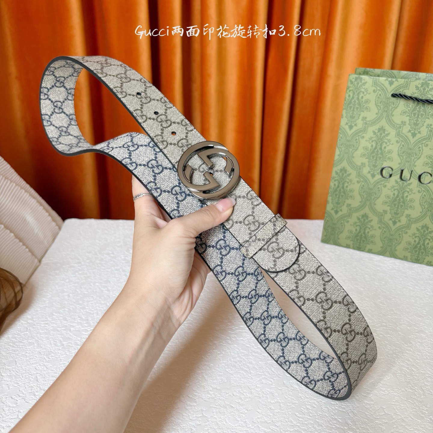 Gucci新款腰带 双面品牌logo印花 搭配专柜精品旋转扣 宽3 8cm