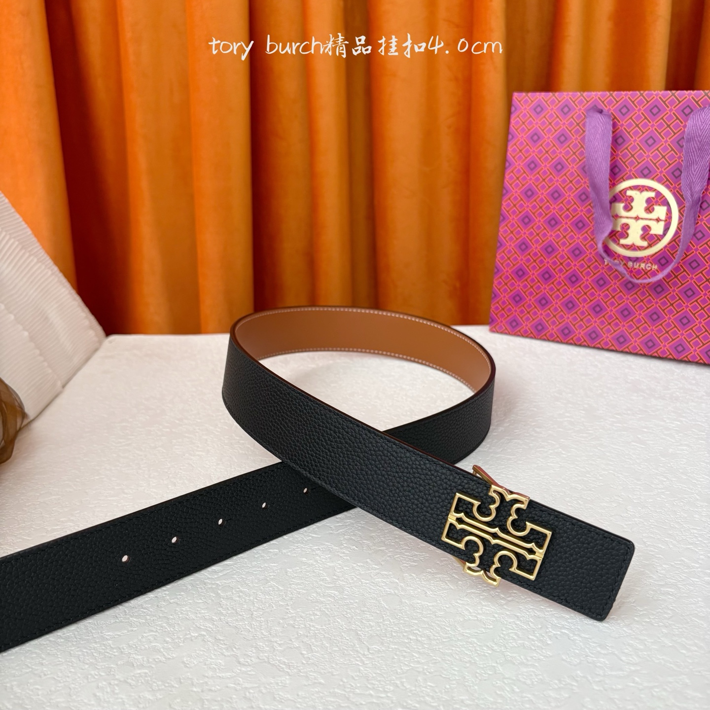 TORY BURCH汤丽柏琦双面腰带采用图形化双Tlogo扣件 正反两面颜色各异 4 0cm