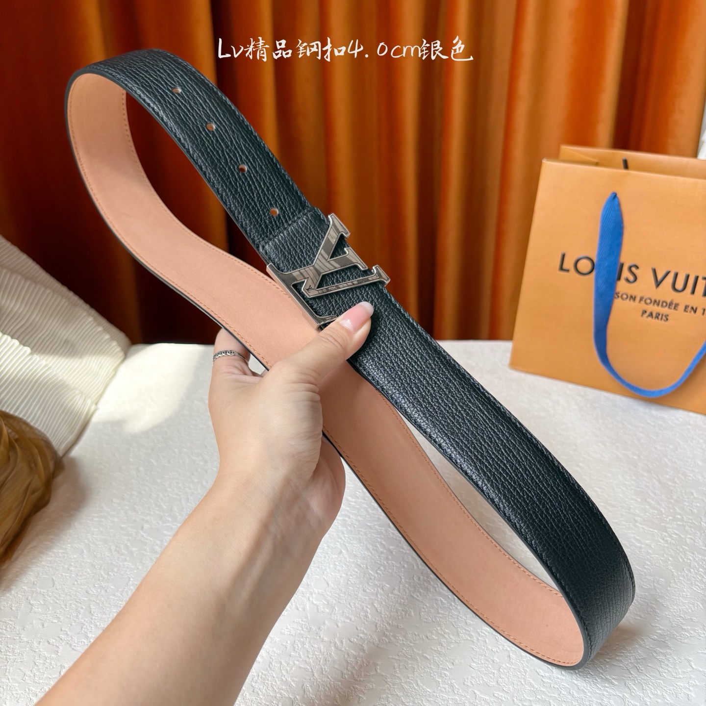 LOUIS VUITTON驴牌 经典原单品质 经典树皮纹面配 搭配原单精品钢扣4 0cm