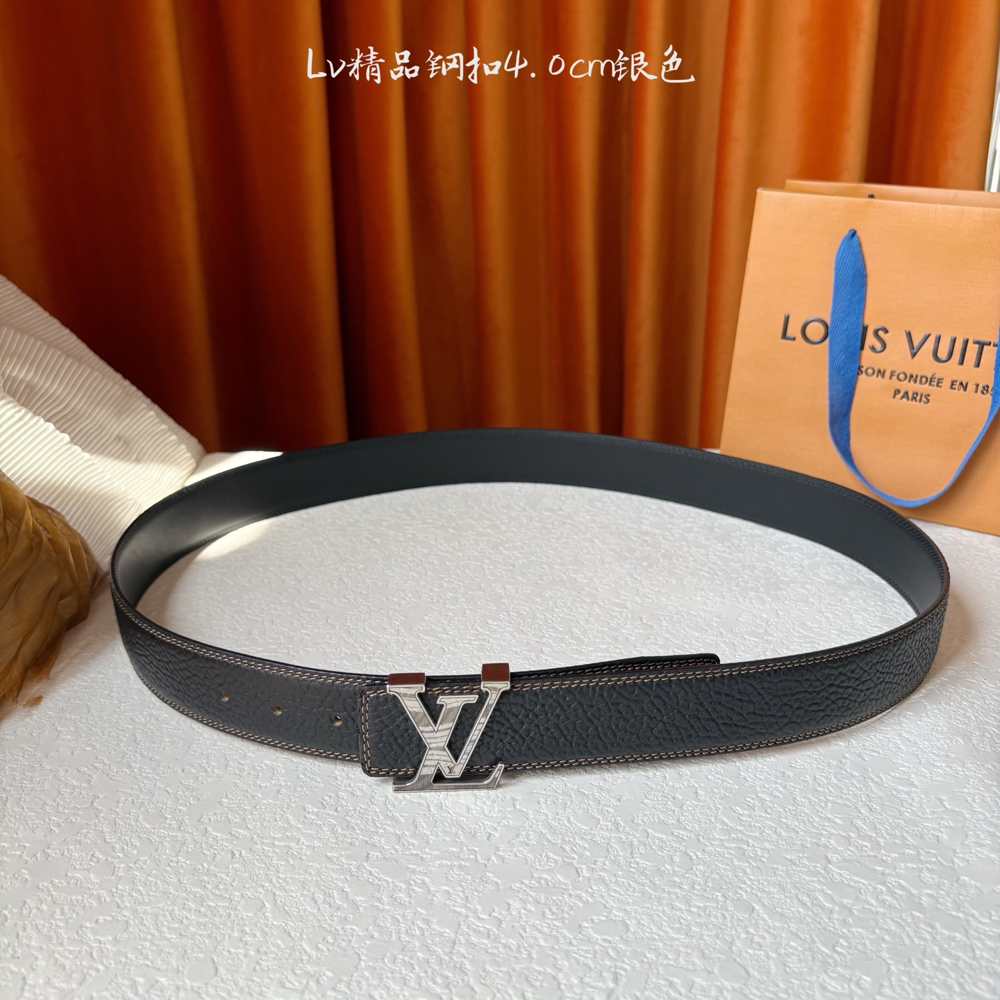 LOUIS VUITTON驴牌 经典原单品质 经典大象纹面配原版皮底 搭配原单精品钢扣 4 0cm