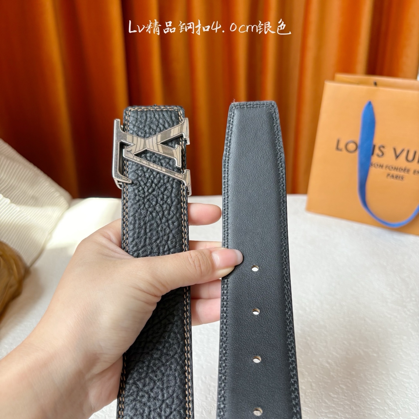 LOUIS VUITTON驴牌 经典原单品质 经典大象纹面配原版皮底 搭配原单精品钢扣 4 0cm