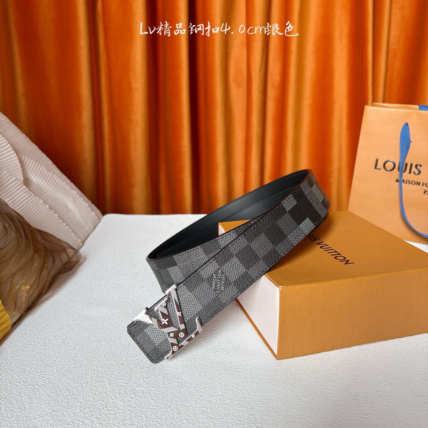 【LOUIS VUITTON】：经典原单品质，pvc印花面配原版平纹底，搭配原单精品钢扣，精工制作，细节