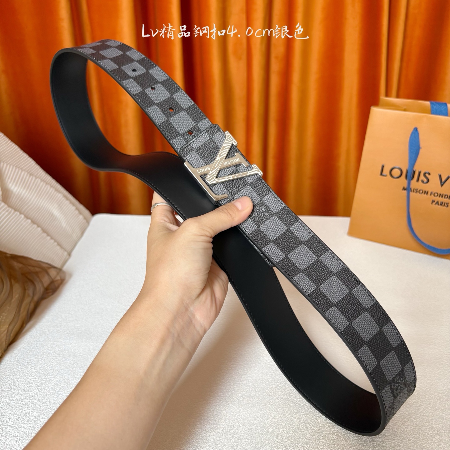 【LOUIS VUITTON】：经典原单品质，pvc印花面配原版平纹底，搭配原单精品钢扣，精工制作，细节