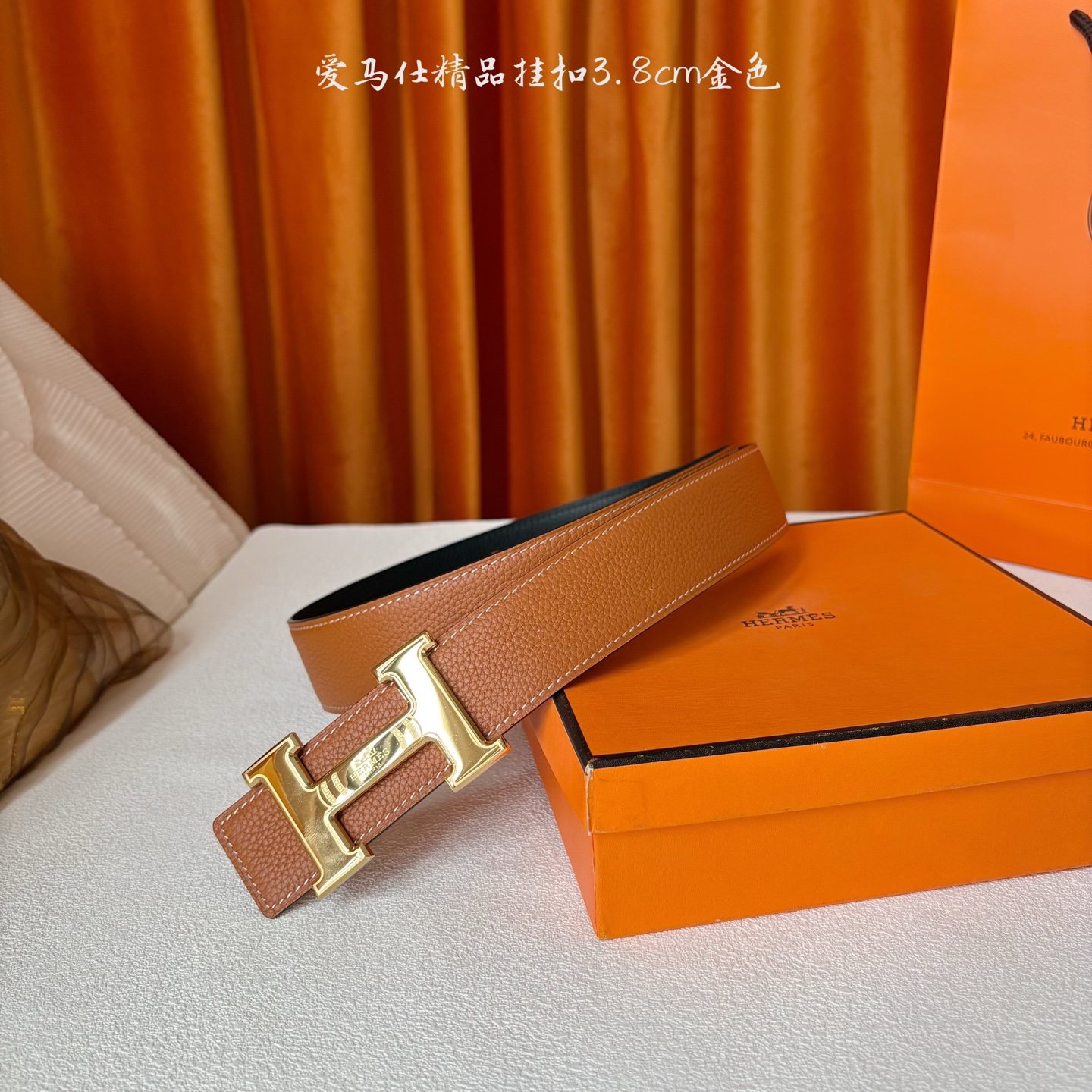 【爱马仕】Hermes 原单爱马仕，宽3.8cm进口原版皮带身，双面可两面用，精品电镀五金 ！