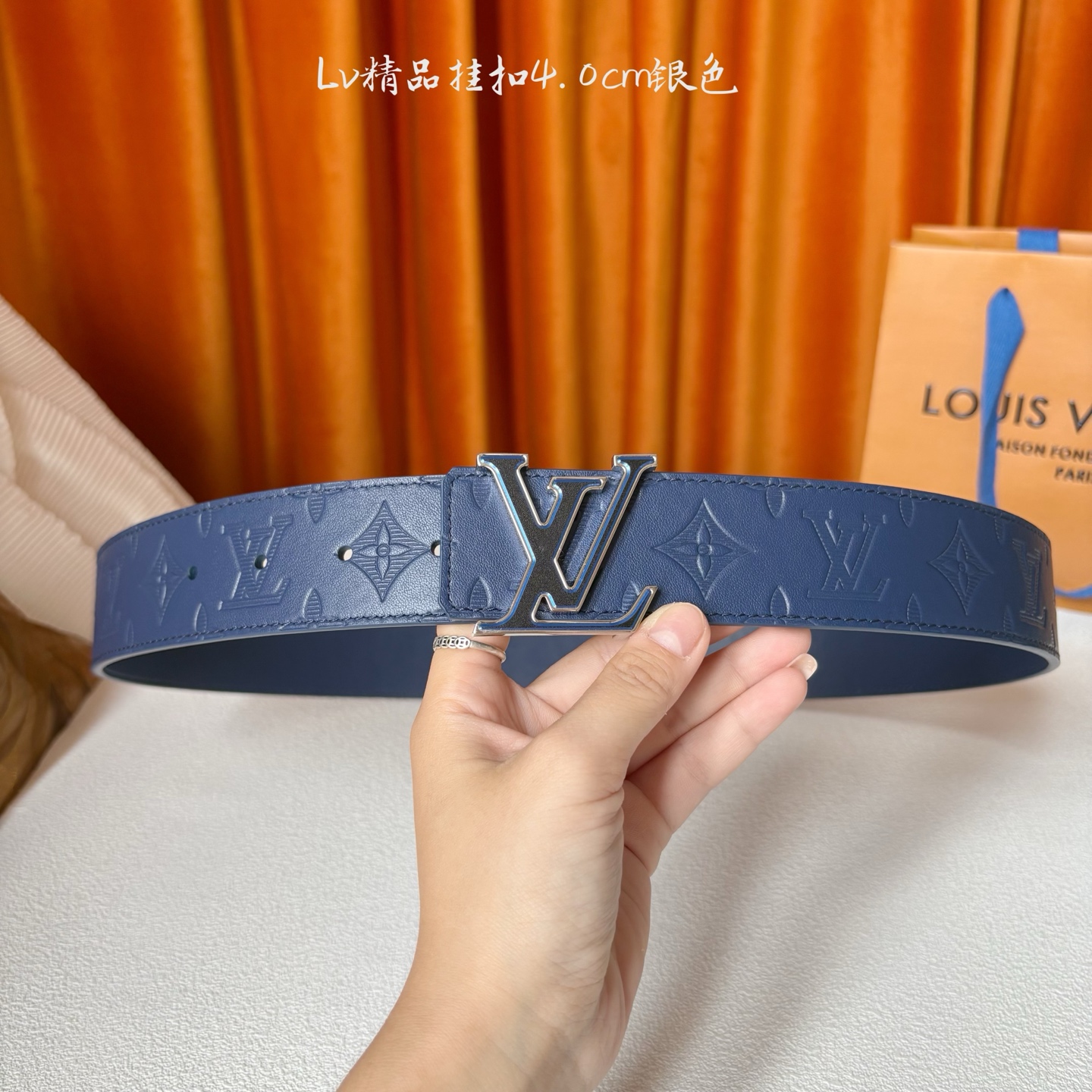 【LOUIS VUITTON驴牌】：经典原单品质，经典蓝色压花原版平纹底，搭配原单精品钢扣，精工制作，细