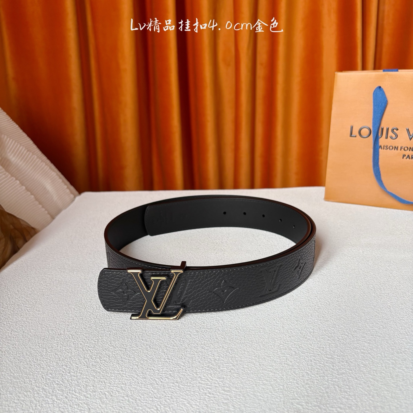 【LOUIS VUITTON驴牌】：经典原单品质，经典荔枝纹压花原版平纹底，搭配原单精品钢扣，精工制作，