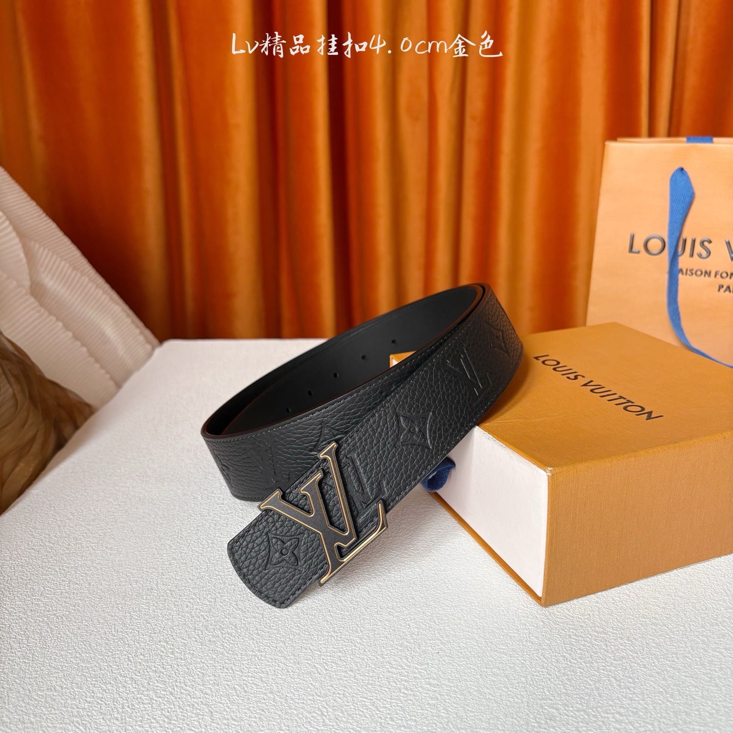 【LOUIS VUITTON驴牌】：经典原单品质，经典荔枝纹压花原版平纹底，搭配原单精品钢扣，精工制作，