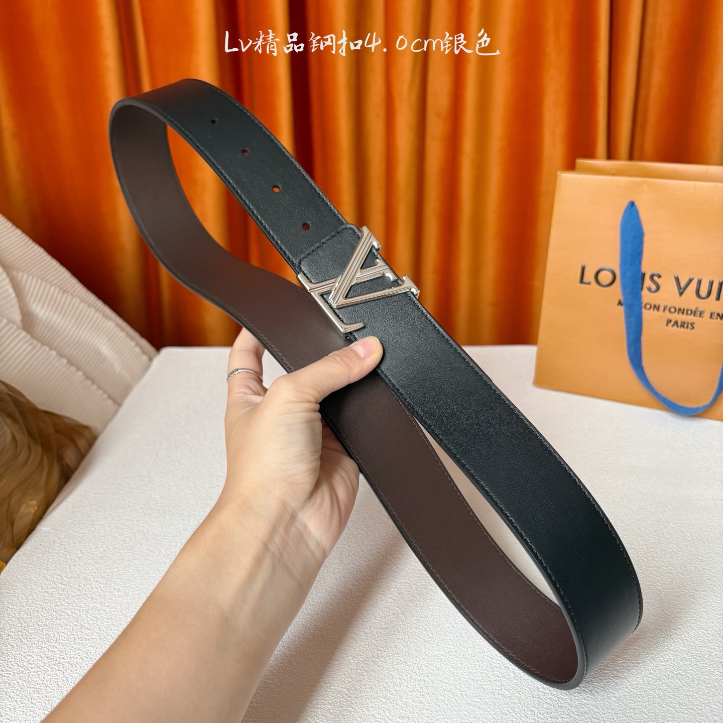 【LOUIS VUITTON驴牌】：经典原单品质，经典双面黑咖平纹，搭配原单精品钢扣，精工制作，细节看图