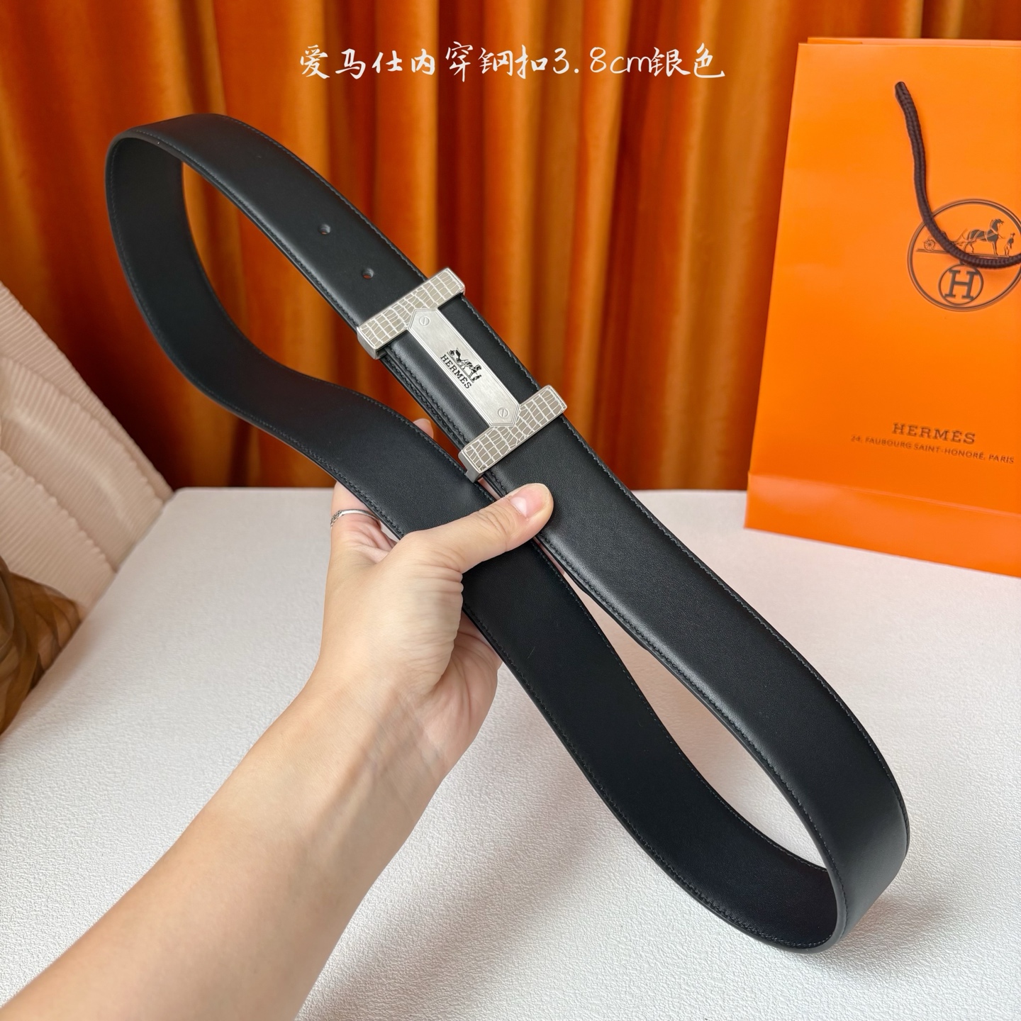 【爱马仕】Hermes 原单爱马仕，宽3.8cm进口原版皮带身，双面可用，内穿精品钢扣，精品电镀五金 ！