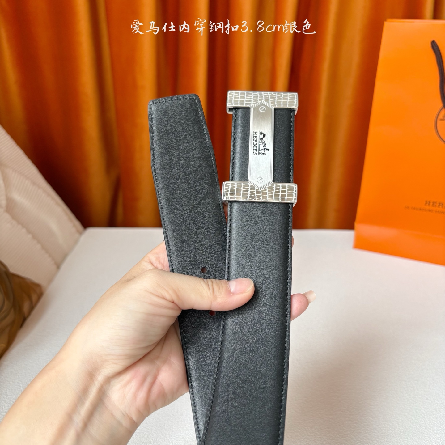 【爱马仕】Hermes 原单爱马仕，宽3.8cm进口原版皮带身，双面可用，内穿精品钢扣，精品电镀五金 ！
