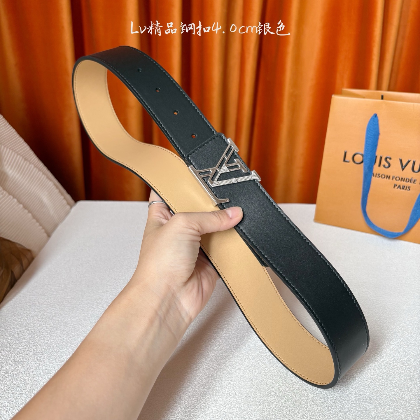【LOUIS VUITTON驴牌】：经典原单品质，原版平纹面搭配原单精品钢扣，精工制作，细节看图，实物拍