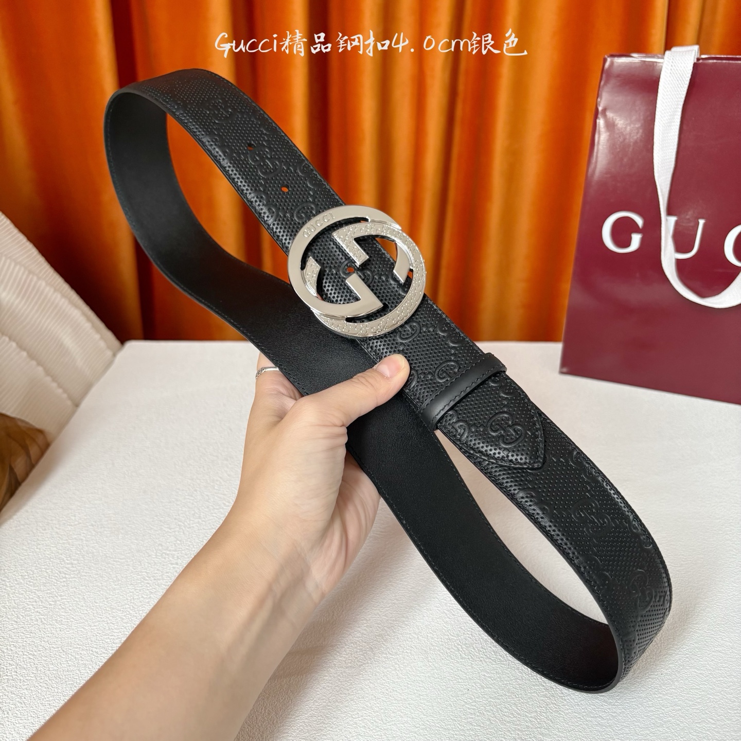 Gucci 经典款压花面 搭配原版皮底 精品钢扣 宽4.0 Cm 经典永不过时款 潮流大方 时尚百搭