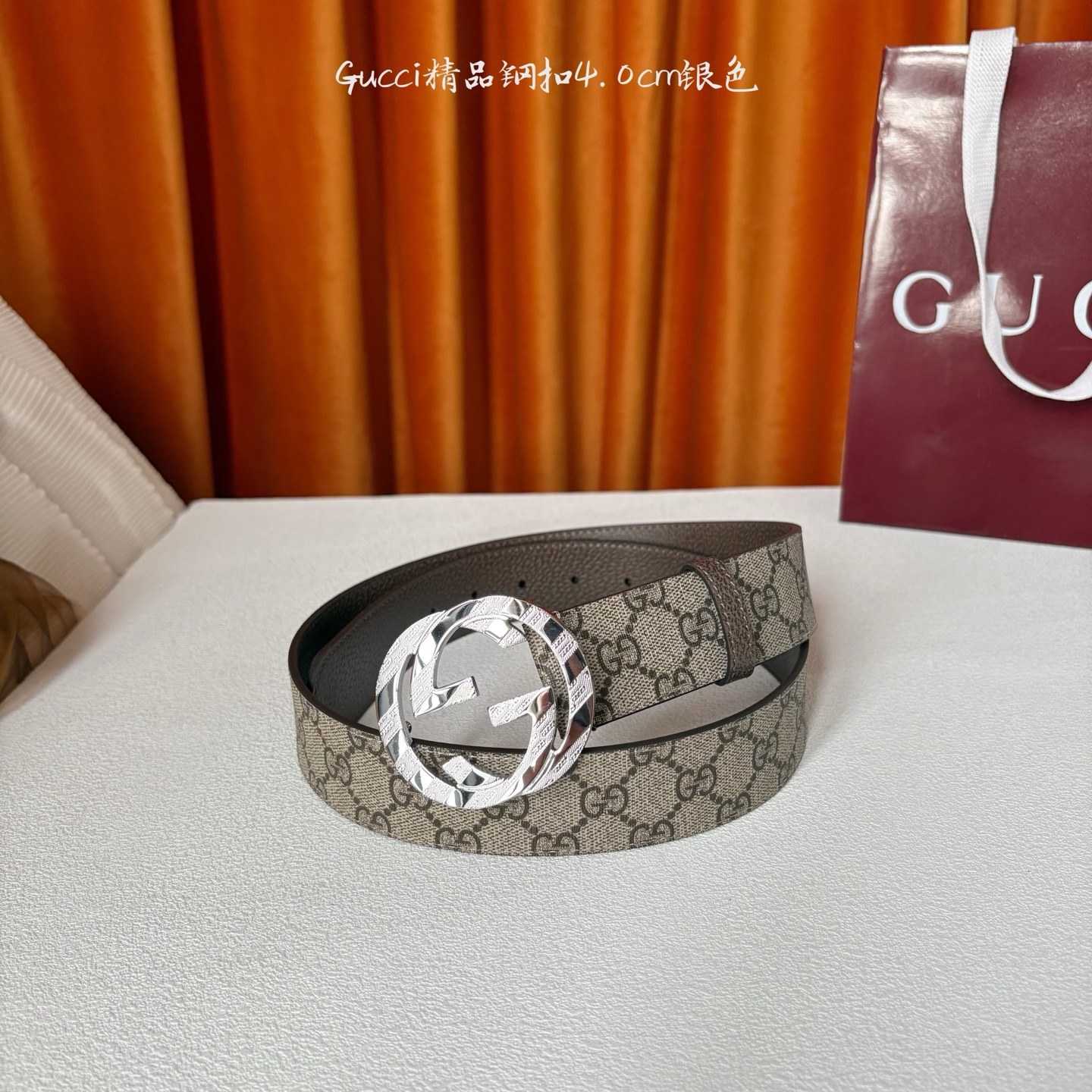 Gucci 经典款pvc印花面 搭配原版猪皮纹底 精品钢扣 宽4.0 Cm 经典永不过时款 潮流大方 时