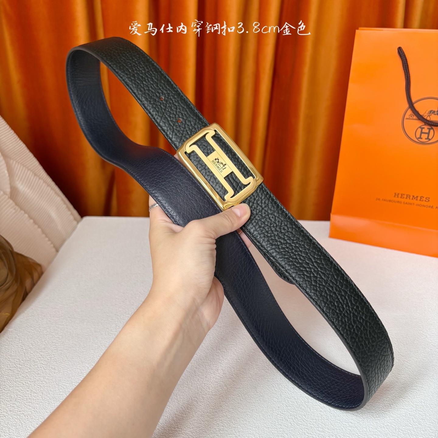【爱马仕】Hermes 原单爱马仕，宽3.8cm进口原版皮带身，双面可用，内穿精品钢扣，精品电镀五金 ！