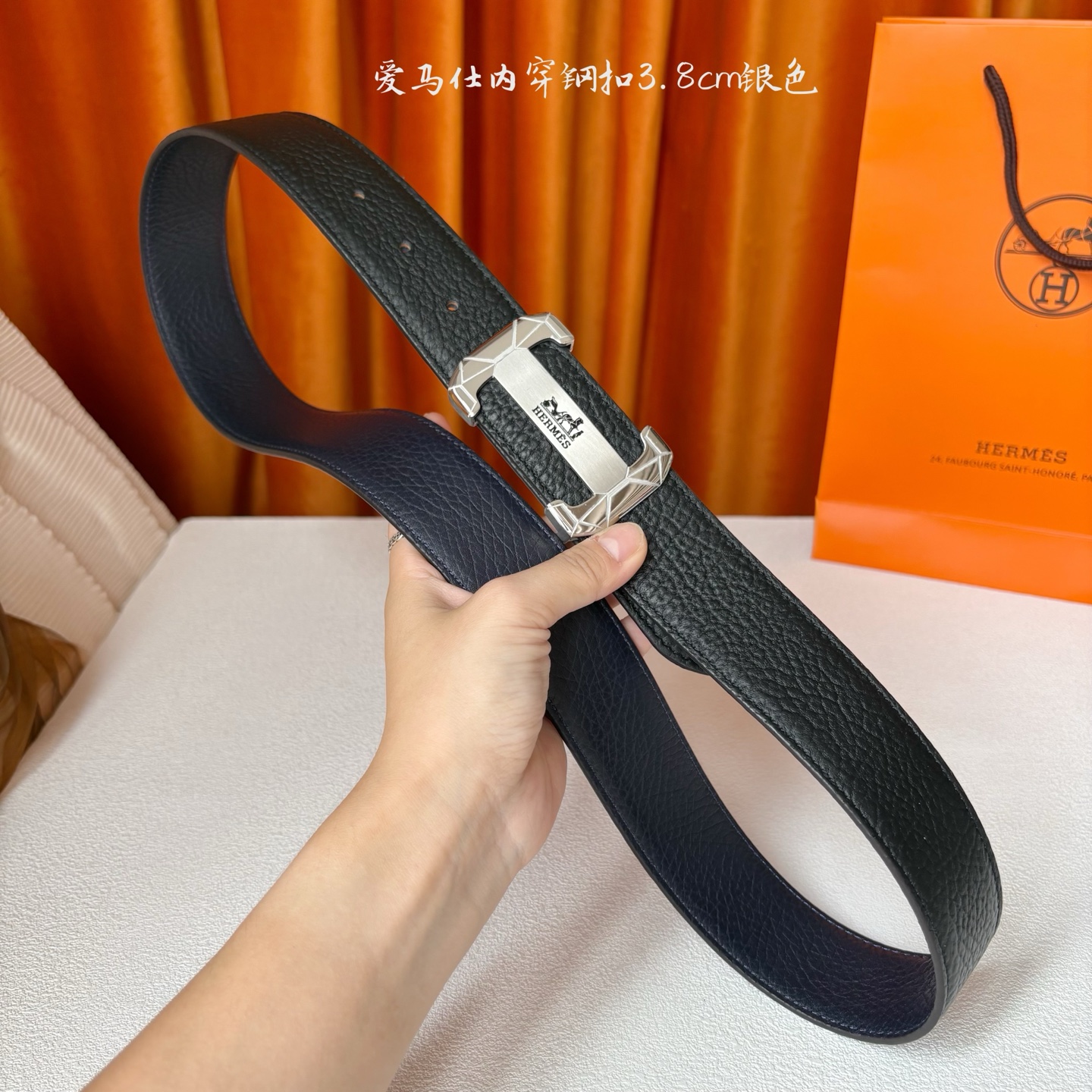 【爱马仕】Hermes 原单爱马仕，宽3.8cm进口原版皮带身，双面可用，内穿精品钢扣，精品电镀五金 ！