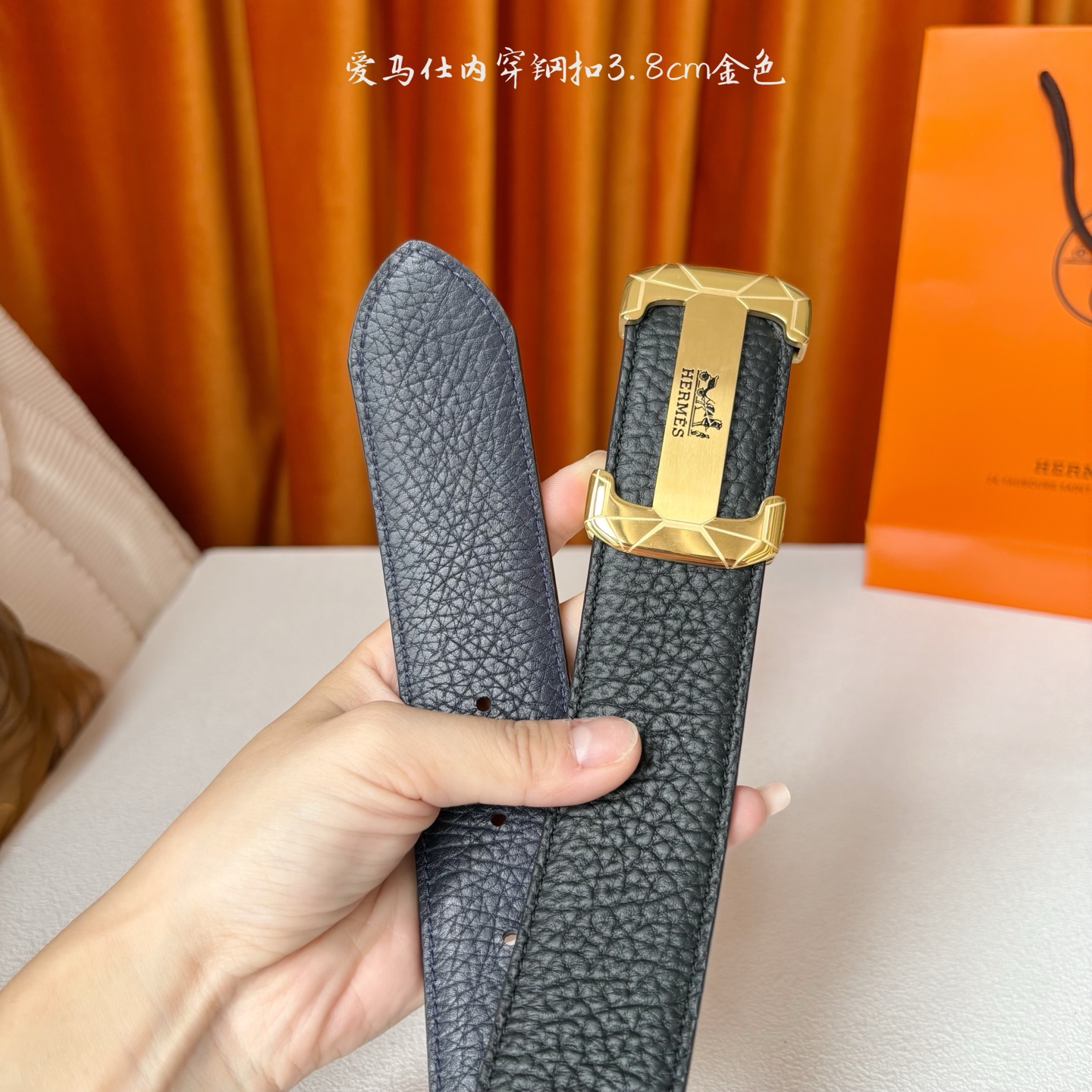 【爱马仕】Hermes 原单爱马仕，宽3.8cm进口原版皮带身，双面可用，内穿精品钢扣，精品电镀五金 ！