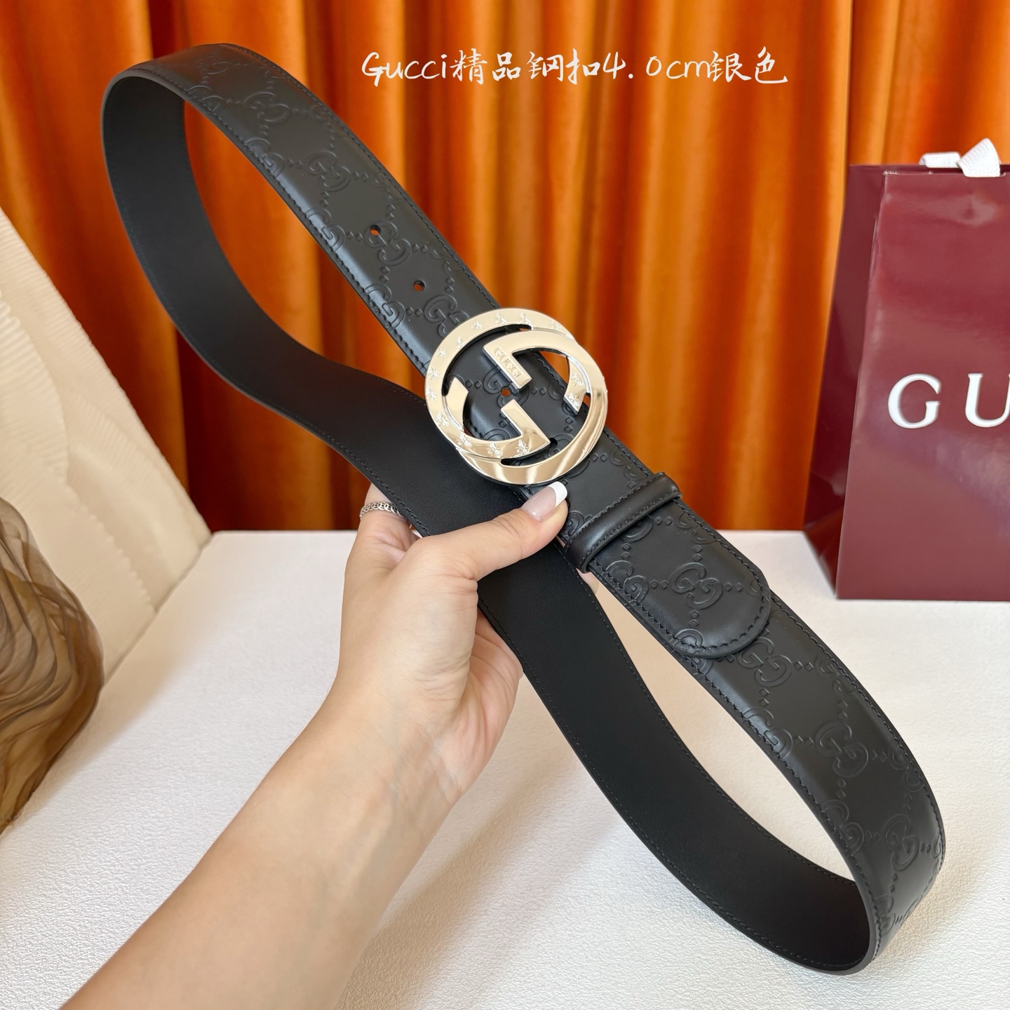 Gucci 经典款压花面 搭配原版皮底 精品钢扣 宽4.0 Cm 经典永不过时款 潮流大方 时尚百搭