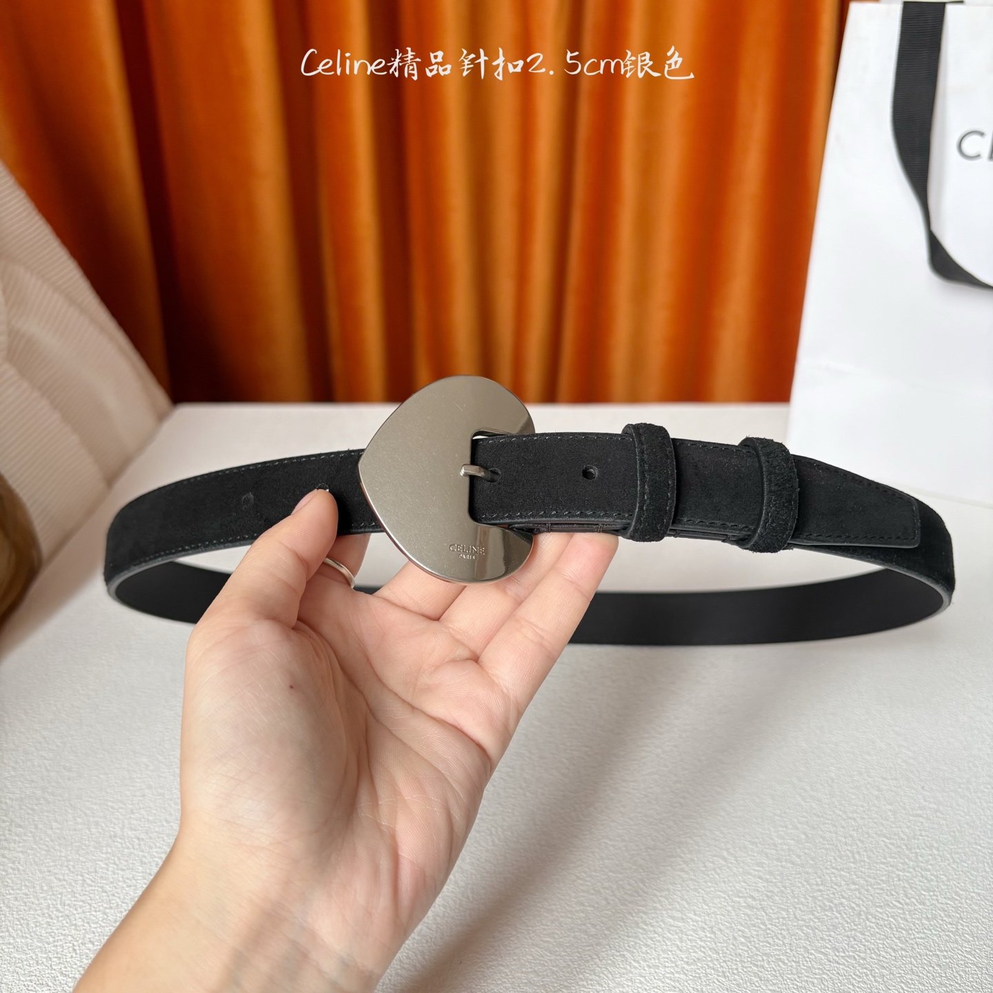 Celine 新款精品针扣女士腰带 意大利进口小牛皮 树膏夹层搭配复古鎏金铜扣 宽度2.5cm