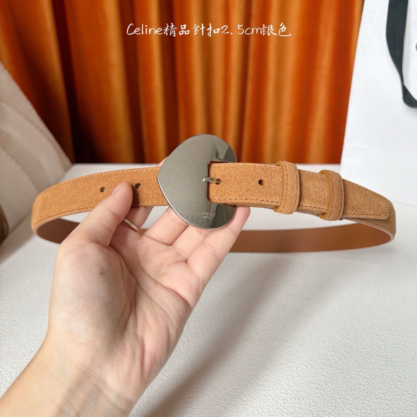 Celine 新款精品针扣女士腰带 意大利进口小牛皮 树膏夹层搭配复古鎏金铜扣 宽度2.5cm