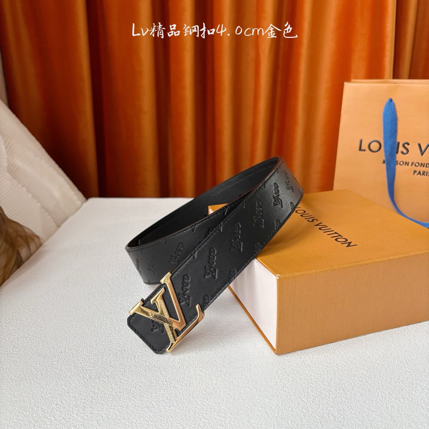 LOUIS VUITTON经典原单品质，原版压花面搭配原单精品钢扣，精工制作，细节看图，实物拍摄，高端奢