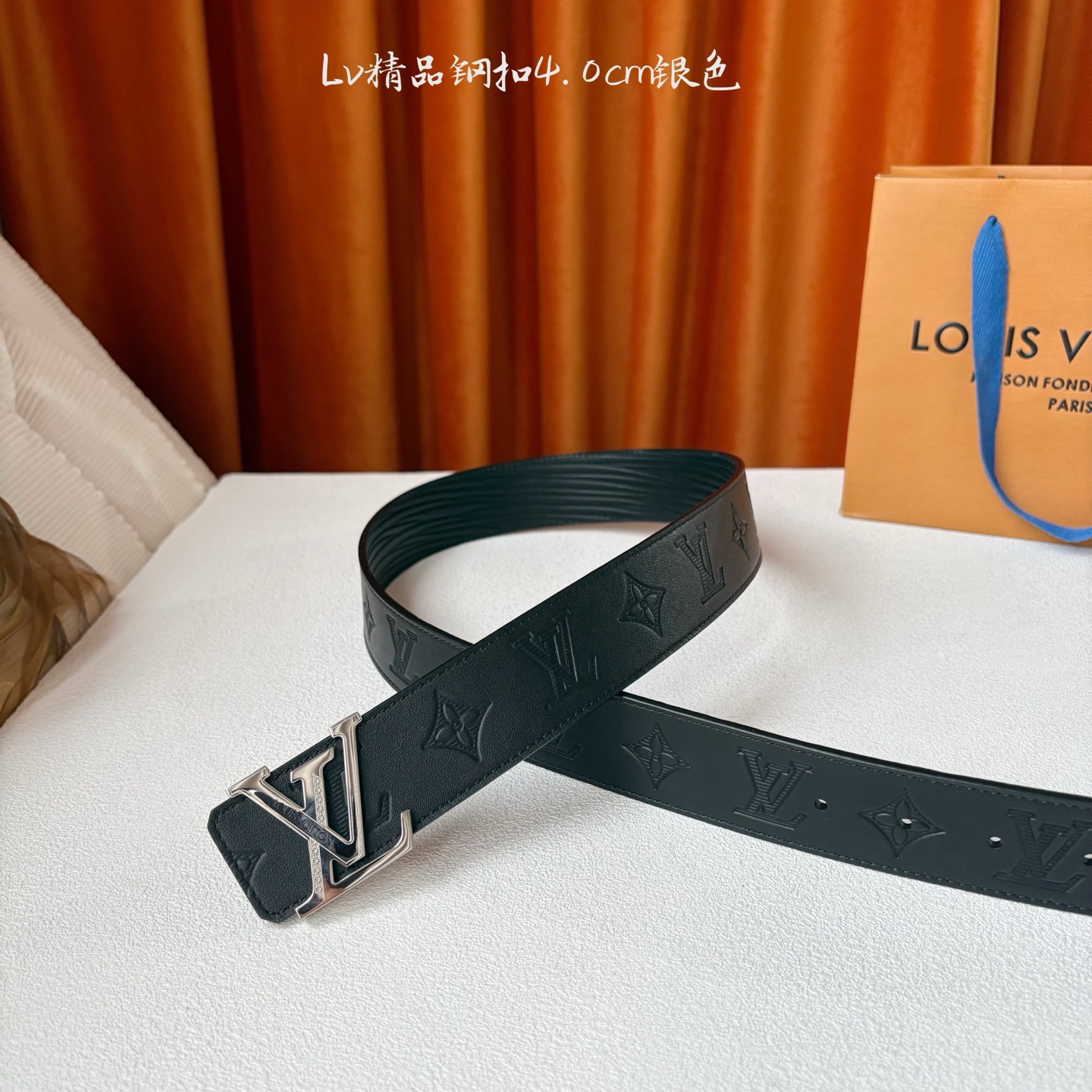 LOUIS VUITTON经典原单品质，原版压花面搭配原单精品钢扣，精工制作，细节看图，实物拍摄，高端奢