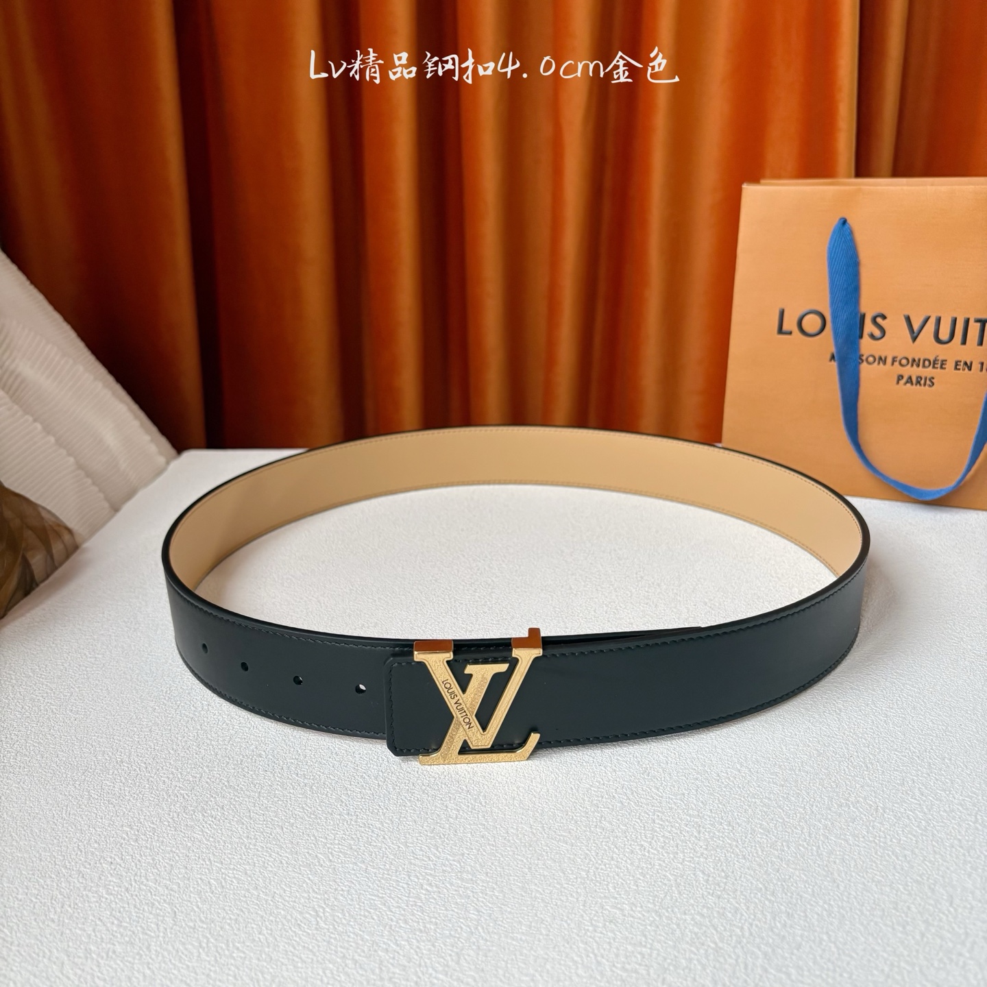 LOUIS VUITTON经典原单品质，原版平纹面搭配原单精品钢扣，精工制作，细节看图，实物拍摄，高端奢