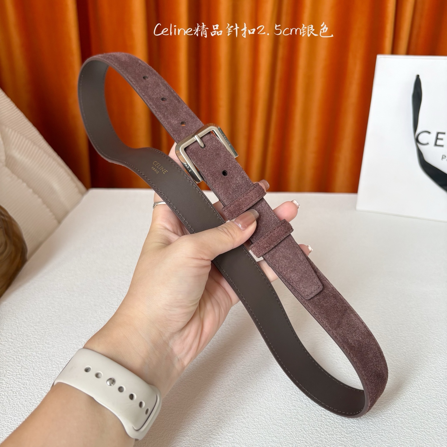 Celine 新款扣女士腰带 意大利进口小牛皮 树膏夹层搭配复古鎏银铜扣 宽度2 5cm