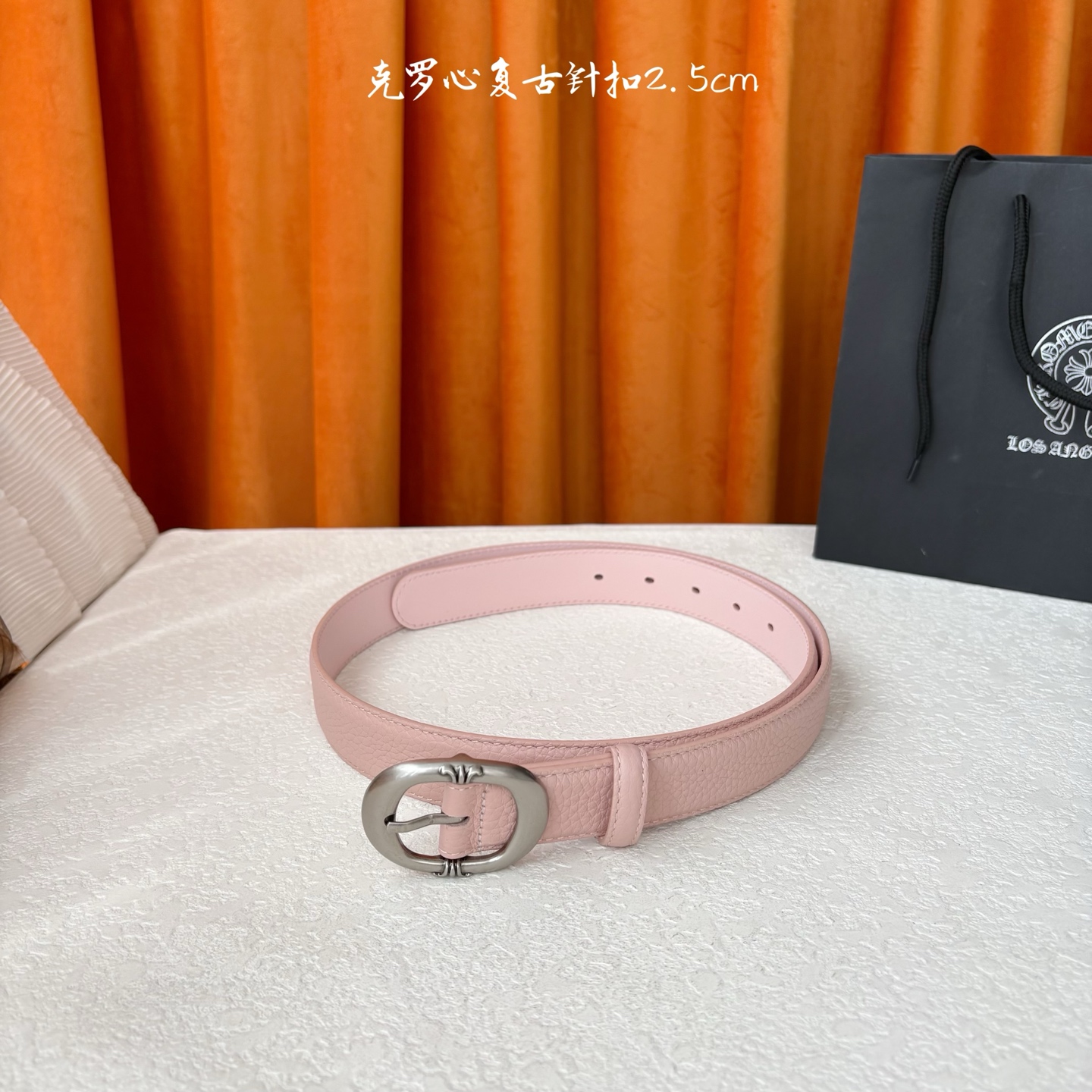 𝐂𝐡𝐫𝐨𝐦𝐞𝐇𝐞𝐚𝐫𝐭𝐬 克罗心经典针扣皮带，复古银五金搭配头层牛皮腰带，酷炫十足。宽度2.5cm