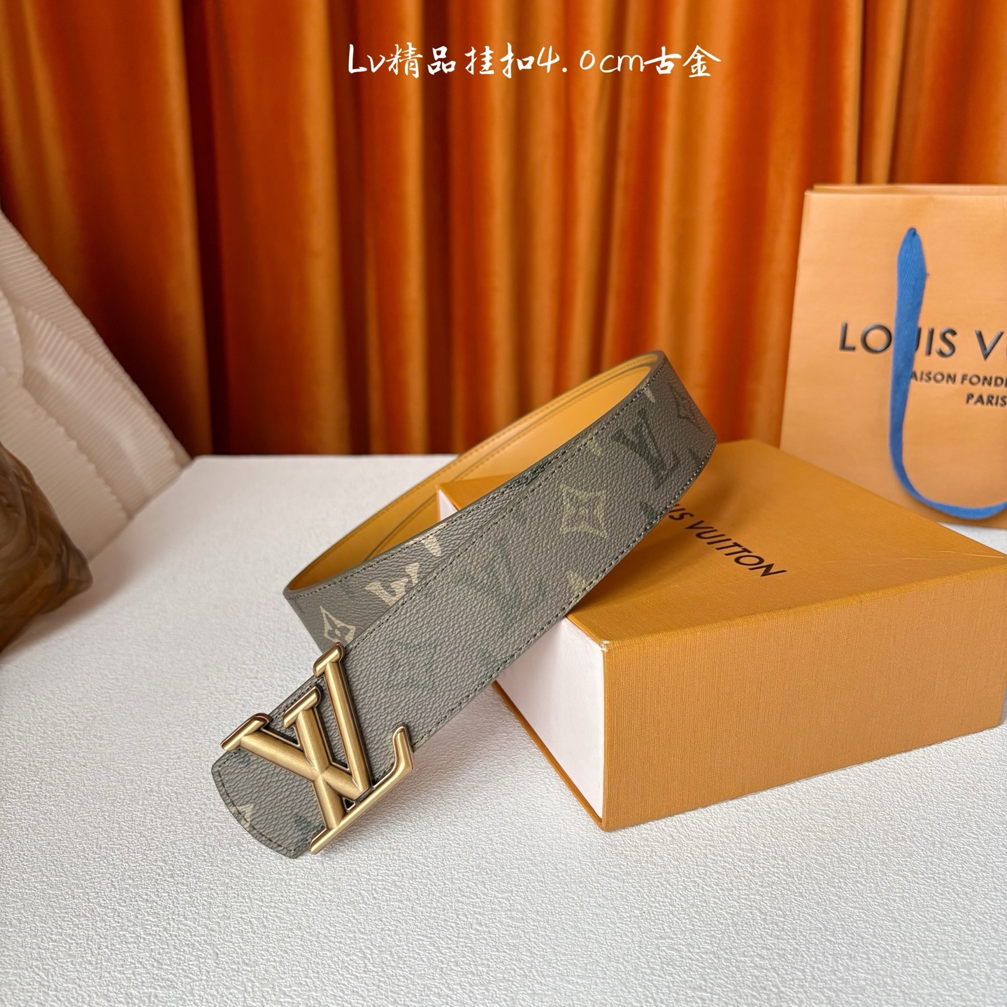 Monogram Surplus涂层帆布表带，LV Initials Monogram Surplus 