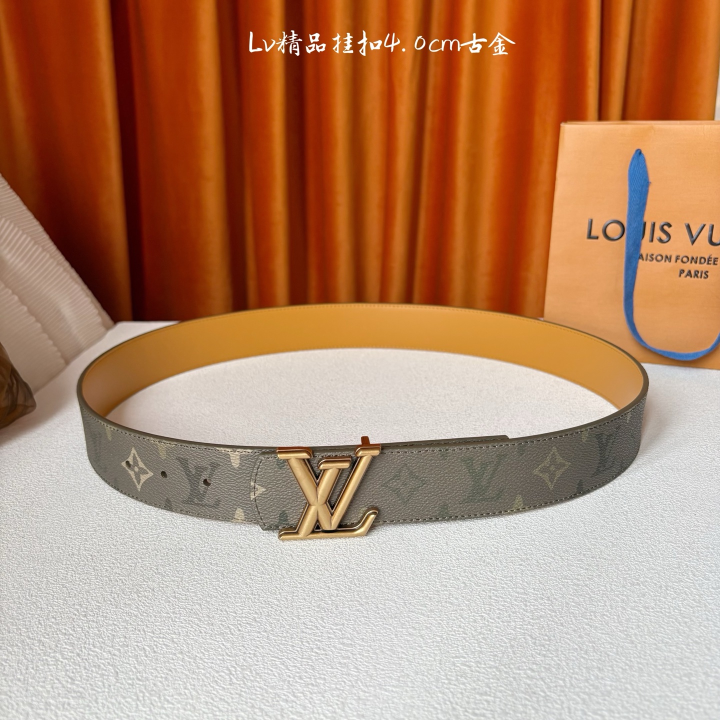 Monogram Surplus涂层帆布表带，LV Initials Monogram Surplus 