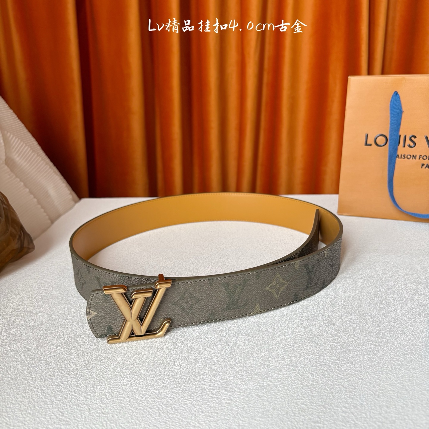 Monogram Surplus涂层帆布表带，LV Initials Monogram Surplus 