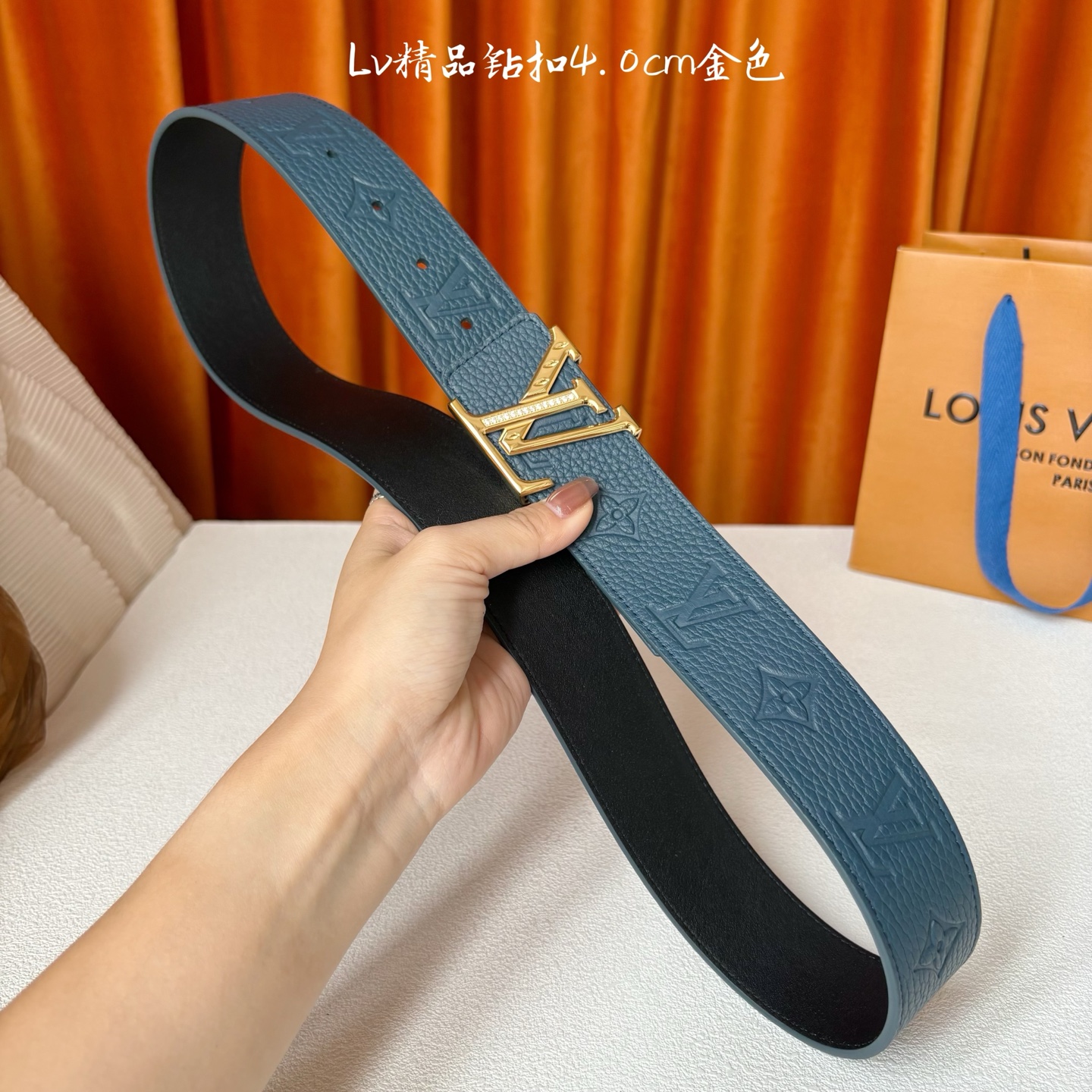 🅿️160 LOUIS VUITTON 经典原单品质，经典印花面搭配原版皮底，精品点钻钢扣，精工制作，细节看图，实物拍摄，高端奢华，宽度4.0cm