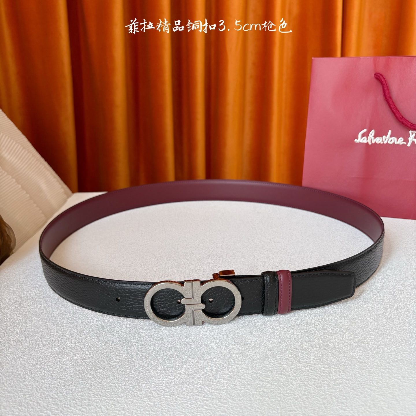 菲拉格慕男款进口小牛皮，手感细腻柔软。搭配纯铜精品扣，男士必备！宽度：3.5cm