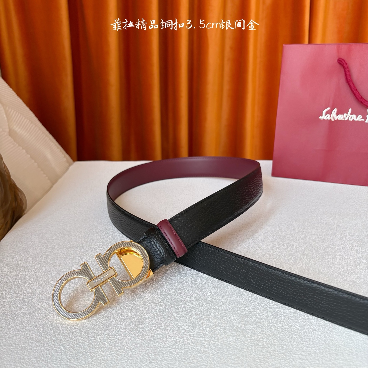 菲拉格慕男款进口小牛皮，手感细腻柔软。搭配纯铜精品扣，男士必备！宽度：3.5cm