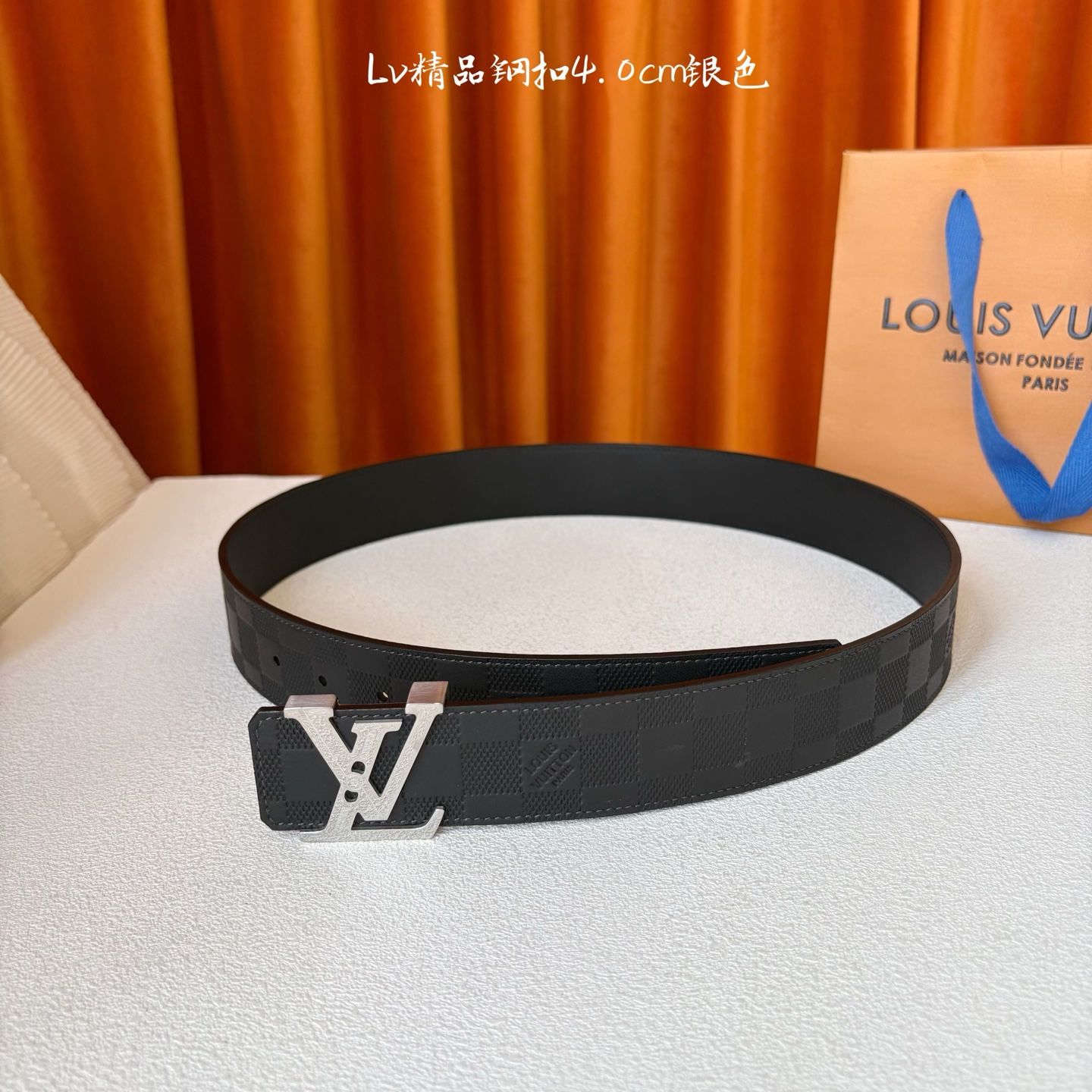 【LOUIS VUITTON】：经典原单品质，pvc压花面配原版平纹底，搭配原单精品钢扣，精工制作，细节