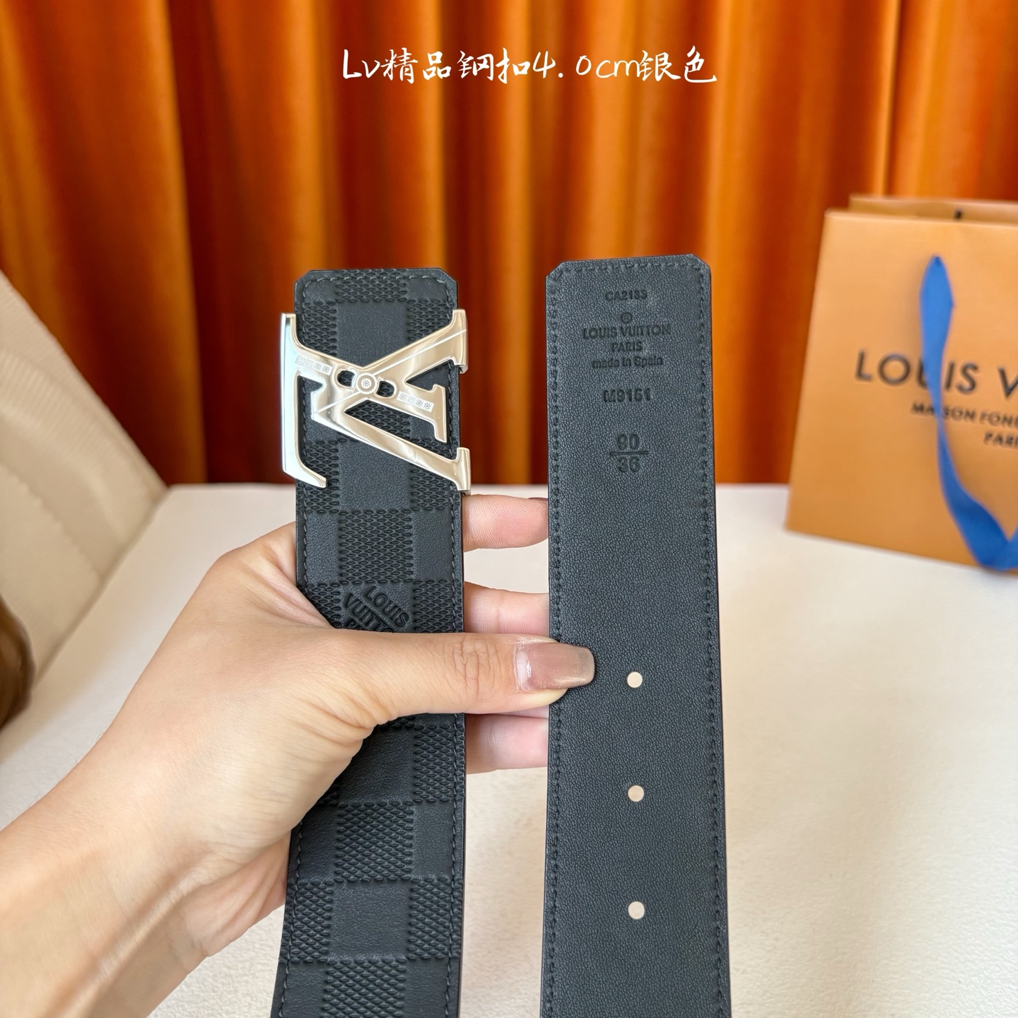 【LOUIS VUITTON】：经典原单品质，pvc压花面配原版平纹底，搭配原单精品钢扣，精工制作，细节