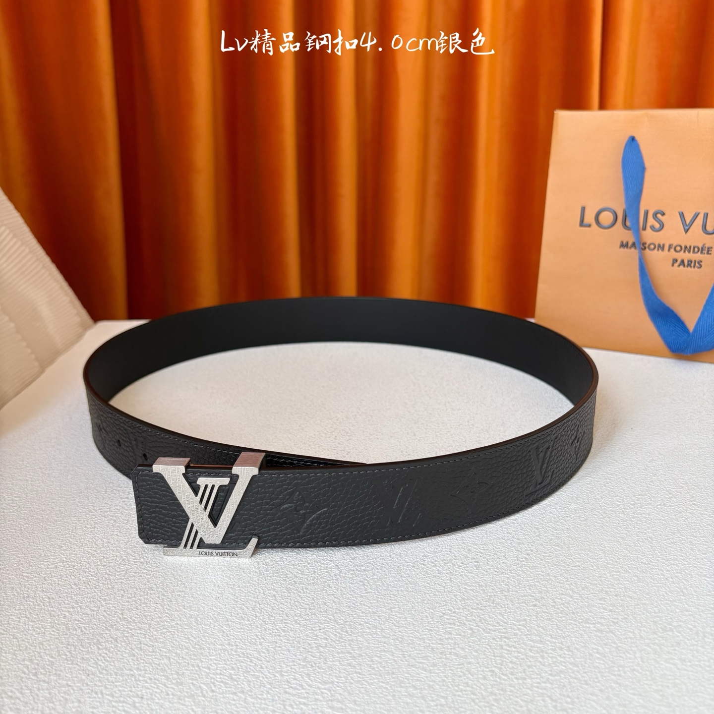 【LOUIS VUITTON】：经典原单品质，pvc压花面配原版平纹底，搭配原单精品钢扣，精工制作，细节