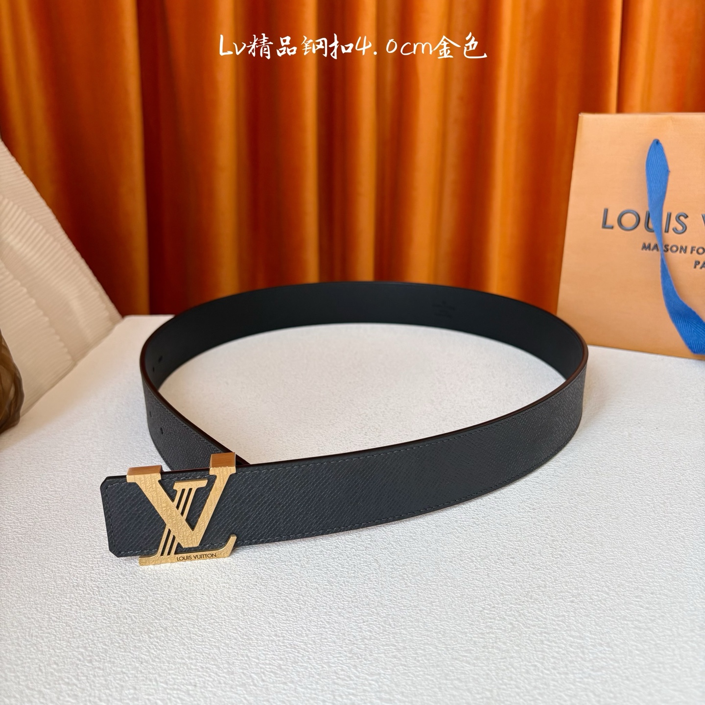 【LOUIS VUITTON】：经典原单品质，原版手掌纹配原版平纹底，搭配原单精品钢扣，精工制作，细节看